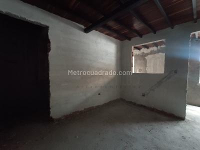 Apartamento de 3 alcobas en venta en Belen Altavista Parte Baja, Medellín, 156 m² · foto 14 de 20