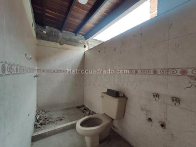 Apartamento de 3 alcobas en venta en Belen Altavista Parte Baja, Medellín, 156 m² · foto 8 de 20