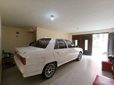 Casa de 4 alcobas en venta en Belen Rincon, Medellín, 185 m² · foto 2 de 20
