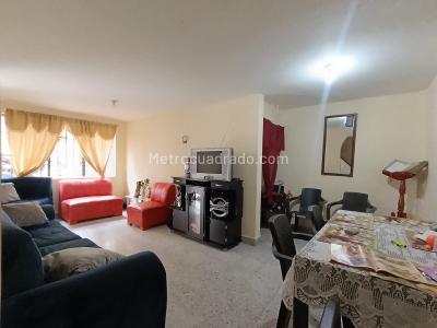 Casa de 4 alcobas en venta en Belen Rincon, Medellín, 185 m² · foto 4 de 20