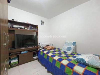 Apartamento de 3 alcobas en venta en Belen Altavista Parte Baja, Medellín, 88 m² · foto 9 de 13
