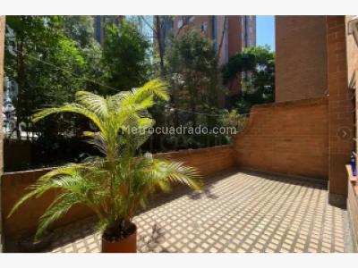 Apartamento de 3 alcobas en venta en El Diamante No. 2, Medellín, 127 m² · foto 8 de 10