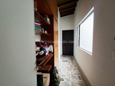 Casa de 5 alcobas en venta en Belen La Palma, Medellín, 170 m² · foto 13 de 20