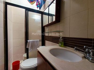 Casa de 5 alcobas en venta en Belen La Palma, Medellín, 170 m² · foto 17 de 20