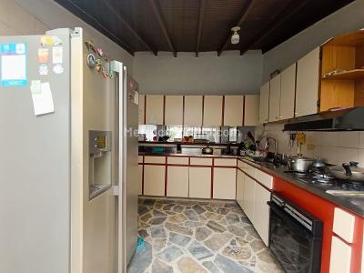 Casa de 5 alcobas en venta en Belen La Palma, Medellín, 170 m² · foto 6 de 20