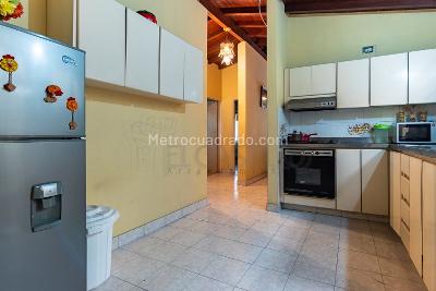 Apartamento en venta en Belen Los Alpes, Medellín · foto 2 de 11