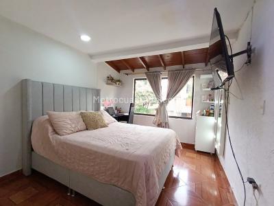Casa de 2 alcobas en venta en Belen Las Violetas, Medellín, 80 m² · foto 4 de 14