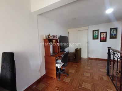 Casa de 2 alcobas en venta en Belen Las Violetas, Medellín, 80 m² · foto 9 de 14