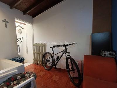 Casa de 2 alcobas en venta en Belen Las Violetas, Medellín, 80 m² · foto 12 de 14