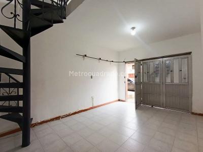 Apartaestudio en venta en Belen Malibu, Medellín, 56 m² · foto 4 de 12
