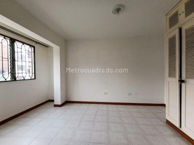 Apartaestudio en venta en Belen Malibu, Medellín, 56 m² · foto 9 de 12