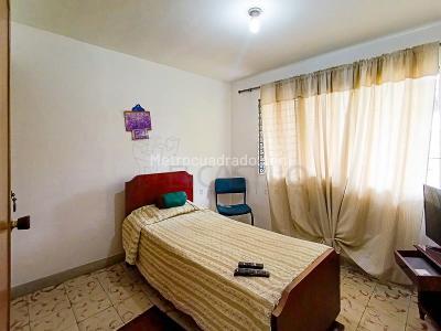 Apartamento en venta en La America, Medellín · foto 8 de 15