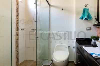 Apartamento en venta en Loma De Los Bernal, Medellín · foto 16 de 18
