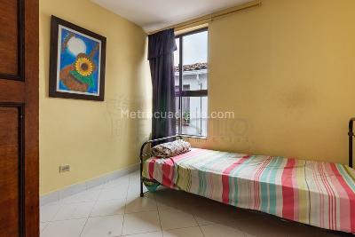Apartamento de 4 alcobas en venta en San Benito, Medellín, 135 m² · foto 6 de 9