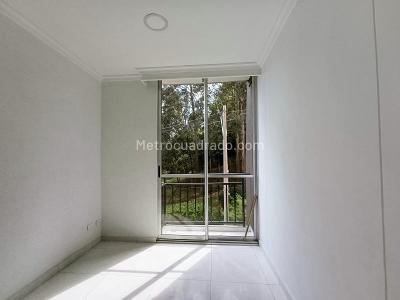 Apartamento en venta en Calasanz, Medellín · foto 2 de 10