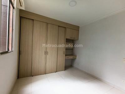 Apartamento en venta en Calasanz, Medellín · foto 5 de 10