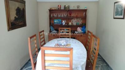 Casa de 5 alcobas en venta en Prado Centro, Medellín, 384 m² · foto 10 de 16