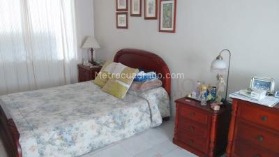 Casa de 5 alcobas en venta en Prado Centro, Medellín, 384 m² · foto 15 de 16
