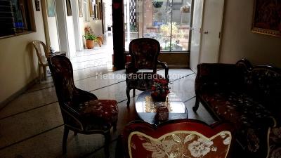 Casa de 5 alcobas en venta en Prado Centro, Medellín, 384 m² · foto 2 de 16