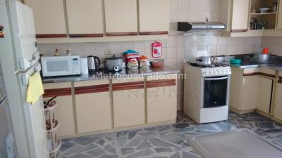 Casa de 5 alcobas en venta en Prado Centro, Medellín, 384 m² · foto 9 de 16