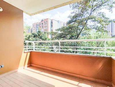 Apartamento en venta en Rodeo Alto, Medellín · foto 2 de 10