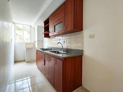 Apartamento en venta en Rodeo Alto, Medellín · foto 3 de 10