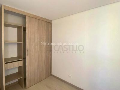 Apartamento de 3 alcobas en venta en San Jose, Sabaneta, 70 m² · foto 6 de 11
