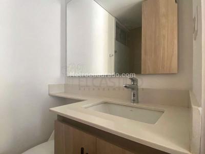 Apartamento de 3 alcobas en venta en San Jose, Sabaneta, 70 m² · foto 8 de 11