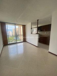 Apartamento en venta en Rodeo Alto, Medellín · foto 2 de 9