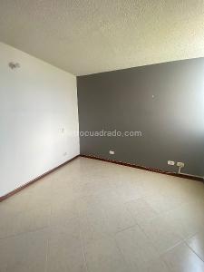 Apartamento en venta en Rodeo Alto, Medellín · foto 5 de 9