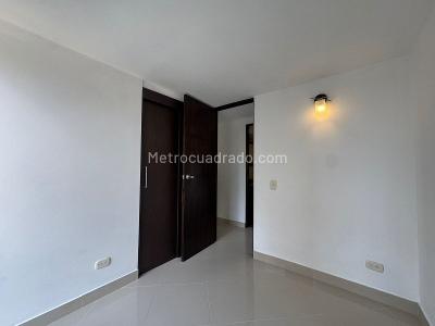 Apartamento de 3 alcobas en venta en Rodeo Alto, Medellín, 53 m² · foto 8 de 8