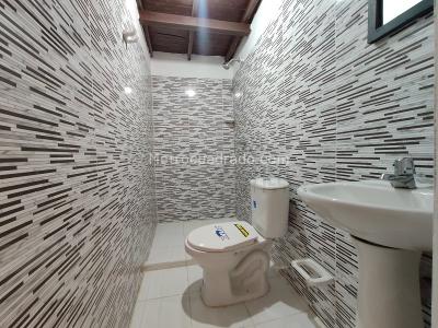 Casa de 4 alcobas en venta en Robledo, Medellín, 115 m² · foto 5 de 12