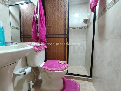 Casa de 4 alcobas en venta en Robledo, Medellín, 115 m² · foto 6 de 12