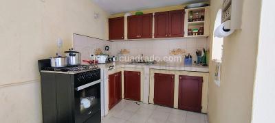 Casa de 5 alcobas en venta en Manrique Central, Medellín, 309 m² · foto 8 de 17
