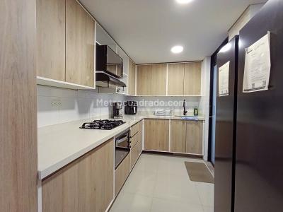Apartamento en venta en Belen Malibu, Medellín · foto 7 de 19