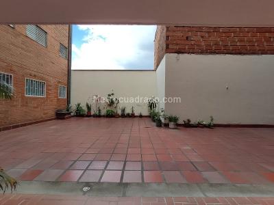 Apartamento en venta en Belen Rosales, Medellín · foto 16 de 16