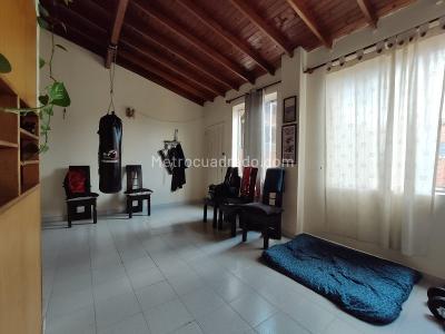 Apartamento en venta en Belen Rosales, Medellín · foto 6 de 16
