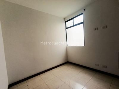 Apartamento de 3 alcobas en venta en Belen San Bernardo, Medellín, 60 m² · foto 8 de 12