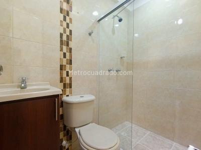 Apartamento de 3 alcobas en venta en Belen San Bernardo, Medellín, 60 m² · foto 12 de 12