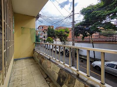 Casa de 3 alcobas en venta en Belen San Bernardo, Medellín, 95 m² · foto 2 de 13