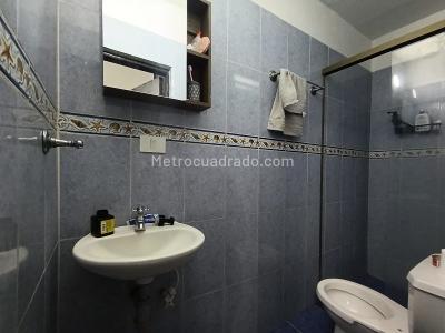 Casa de 5 alcobas en venta en Belen San Bernardo, Medellín, 362 m² · foto 14 de 18