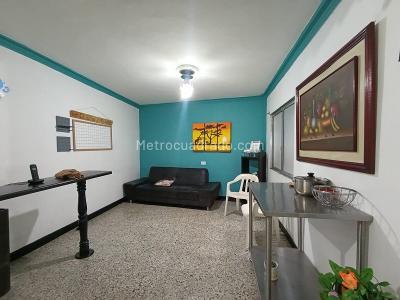 Casa de 5 alcobas en venta en Belen San Bernardo, Medellín, 362 m² · foto 17 de 18