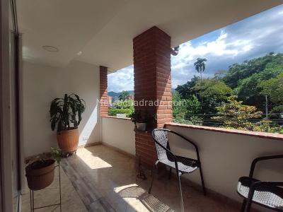 Apartamento en venta en Belen Parque, Medellín · foto 2 de 20