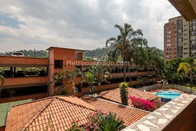 Apartamento en venta en Los Colores, Medellín · foto 10 de 11