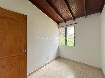 Casa de 3 alcobas en venta en Belen Miravalle, Medellín, 156 m² · foto 8 de 13