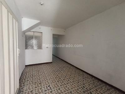 Apartamento de 3 alcobas en venta en Robledo Kenedy, Medellín, 68 m² · foto 5 de 8