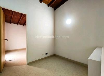 Casa de 3 alcobas en venta en La Mota, Medellín, 85 m² · foto 7 de 10