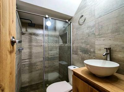 Casa de 3 alcobas en venta en La Mota, Medellín, 85 m² · foto 8 de 10