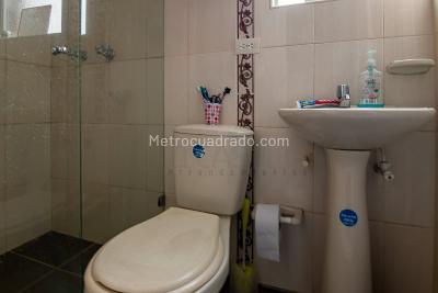 Apartamento de 2 alcobas en venta en Belen Porvenir, Medellín, 80 m² · foto 6 de 7
