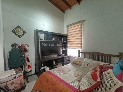 Apartamento de 3 alcobas en venta en Belen Las Mercedes, Medellín, 75 m² · foto 10 de 14